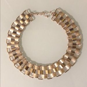 Gold short necklace